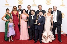 Modern family has something for everyone! Zehnte Staffel Modern Family Die Tote Ist Bekannt