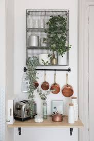 La Deco Retro Et Delicate De Coralie Du Blog Elles En Parlent Idees De Decor Deco Retro Maison Retro