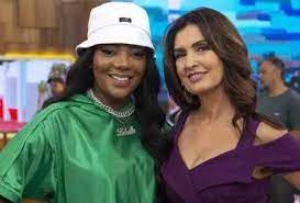 Veja mais ideias sobre looks, fatima bernardes, fatima. Deputado Aciona Pf Contra Fatima Bernardes Apos Ela Receber Ludmilla Em Seu Programa Jornal O Sao Goncalo On Line