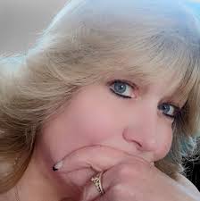 Issue with buying press-on tiles at Dollar Tree