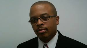 Credit issues after Christmas and New Year's? Fix it with Wealth Adviser Reggie  Tolbert