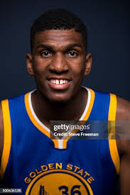 440 Steve Looney Stock Photos, High-Res Pictures, and Images