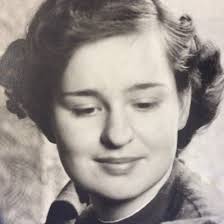 Margot Walker, 98: Linguist whose Russian wowed Joseph Stalin