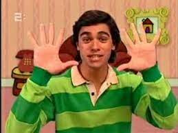 En un principio, los ejecutivos de nickelodeon no aceptaron a burns para su nuevo show, pero en audiciones posteriores los. Pistas Da Blue Vamos Desenhar Com A Blue 3 De 3 Video Dailymotion