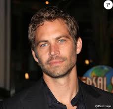 Les studios universal décaleront vraisemblablement la sortie du prochain volet de la franchise, initialement fixée à juillet 2014, suite au décès de l'une de ses stars, paul walker. Mort De Paul Walker Dans Le Chagrin Sa Famille Face Aux Theories Du Drame Purepeople