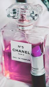We have 69+ amazing background pictures carefully picked by our community. 49 Chanel Wallpaper For Iphone On Wallpapersafari