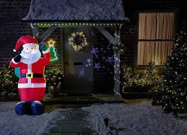 According to aldi's chief, the arch is perfect for both indoor and outdoor use. Aldi Will Have Us Decking The Halls With New Christmas Lights Range