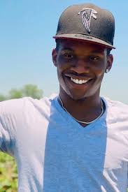 Shaun Parrish's Instagram, Twitter & Facebook