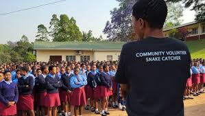 Fundraiser by Lindsay Maxfield : Help Lindsay Volunteer in Africa!