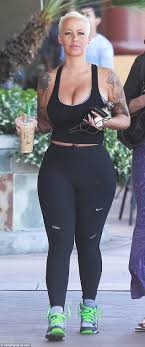 Pin On Amber Rose Style