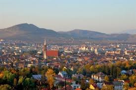 Situat pe bistrita ardeleana, este unul dintre cele mai edificii religioase judetul bistrita nasaud: Despre Bistrita Romania Prezentare Imagini Informatii Turistice Si Detalii Despre Statiunea Bistrita