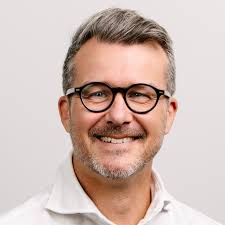 Jeremy Cheesman's Instagram, Twitter & Facebook