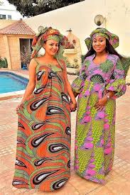 Voir le produit sur amazon. Tissus Pagne Longue Robe Belle Robe En Tissu Pagne Africain Fleurie Couleur Jaune