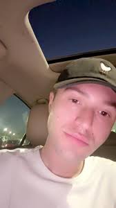 Kathy Gives Chandler A Haircut