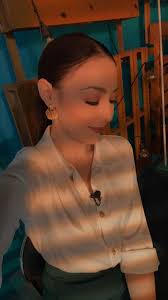 Feliz jueves 🍃 A veces no se trata de correr más rápido, sino de seguir  con constancia ✨. Cada pequeño paso que das cuenta, incluso los que parecen  lentos. Hoy es un