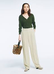 かっこいい私 の切り札 theoryのジャケパン 秋の最新 oggi jp 女性の服装 衣類 ファッションアイデア