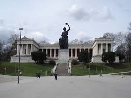 Bavaria Statue Ruhmeshalle In Munchen Ausflug Ruhmeshalle Statue