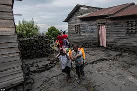 Mount nyiragongo, a volcanic mountain overlooking the city of goma, eastern drc is currently in eruption. P4nhysgqwhgt6m