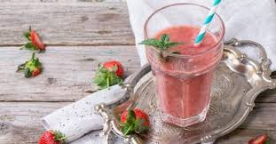 Recette De Smoothie Sans Lactose Fraises Banane Et Graines De Chia Au Lait D Amande Recette Graines De Chia Les Super Aliments Chia