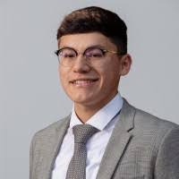 Kelly Cotner's Instagram, Twitter & Facebook