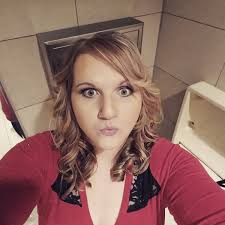 Amberly Lopez (@amberly_89)