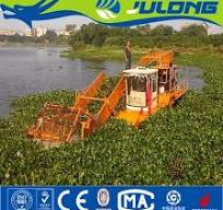 Chinese Factory Hot-Selling Aquatic Plant Harvesting Machine Water Hyacinth Removal Harvester Price