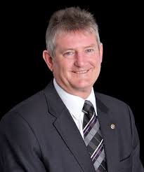 Very pleased to welcome Mr Peter Brown who is starting as the new CEO of  the Colac Otway Shire. Peter's previous CEO role was at Horsham Rural City  for 7 years. Peter