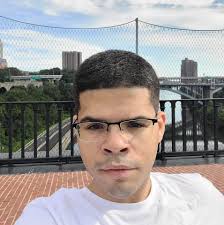 Air Force unveiled those uniforms in a cinematic fashion only to get  smacked by the Navy 😅