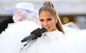 Als tänzerin für fly girls in in living colour trat lopez 1991 auf und blieb. Jennifer Lopez Schulwunsch Von Tochter Emme Loste Angstattacke Aus