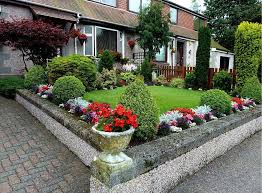 Hasil gambar untuk taman indah rumah