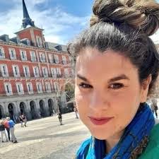 Nadia Escobar's Instagram, Twitter & Facebook