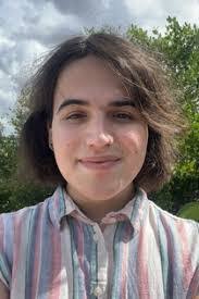 Gwen Griffiths's Instagram, Twitter & Facebook