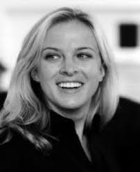 Andrea Baden's Instagram, Twitter & Facebook