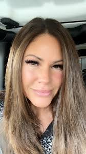 If you're thinking of getting your lashes done, i cannot recommend Jola  Jola enough J&A Skin Clinic. Support one of our group members 💕