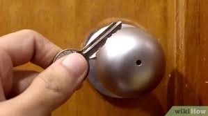 How to pick lock with a screwdriver. 3 Ways To Pick A Lock With Household Items Wikihow