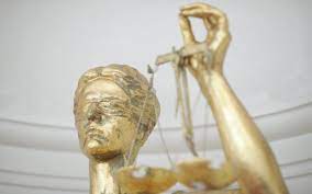 Noile legi ale justitiei sufoca democratia. Document ModificÄƒri Majore In Legile JustiÈ›iei Avizul Csm Pentru Numirea Procurorilor È™efi Va Fi Obligatoriu Mandatele Vor Fi De 4 Ani FaÈ›Äƒ De 3 Ani In Prezent Ministerul JustiÈ›iei A Transmis