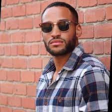 Emily Garrity Parros (@egarritweet)