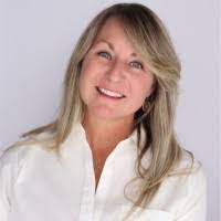 Carla Mayfield's Instagram, Twitter & Facebook