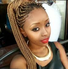 La tresse africaine symbolise la culture de l'afrique dans son histoire. Modele De Tresse Africaine Pour Femme Toujours En Vogue