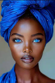 Magdalena Hurst's Instagram, Twitter & Facebook