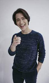 Sean lee jia ern will celebrate 27th birthday on a tuesday 17th of august 2021. Actor Sean Lee On Directing His First Short Film 261 Sundays Tatler Malaysia