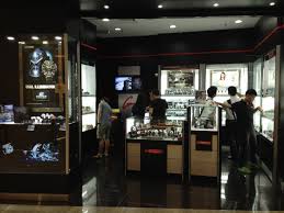 Maybe you would like to learn more about one of these? Bezugsquellen Fur G Shock In Malaysia Liste Der Offiziellen Uhrengeschafte