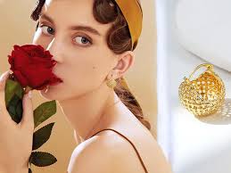 Amazon.com: WOWORAMA Gold Hoop Earrings