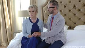 Handjob action with Dee Williams