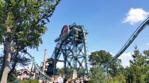 Bekijk unieke beelden van baron 1898, dé dive coaster van de efteling. Baron 1898 Dive Coaster Efteling Netherlands Rollercoasters