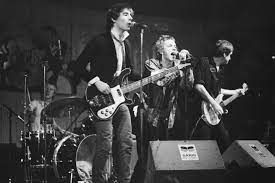 Cosas que no son rock and roll (según Steve Jones de Sex Pistols)