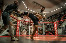 Ilia topuria es la gran esperanza de las mma españolas y georgianas. Ilia Topuria Facebook