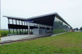 Ostrava airport is one of the international airports of the czech republic , hence regular flights to the czech capital, to paris and london. Category Mosnov Ostrava Airport Train Station Wikimedia Commons