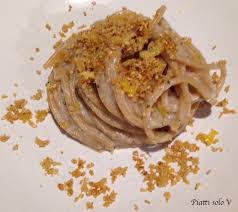 Sono tantissimi i modi per cucinare il topinambur, un tubero dalle innumerevoli risorse: Spaghetti Con Crema Di Topinambur E Croccante Al Limone Piatti Solo V