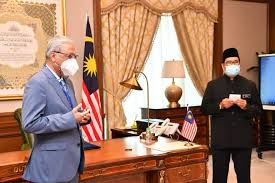 We did not find results for: Ismail Sabri Mula Tugas Timbalan Perdana Menteri Utusan Borneo Online